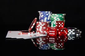 jlhq Casino games interface showing slots and live dealer options for Philippines players
